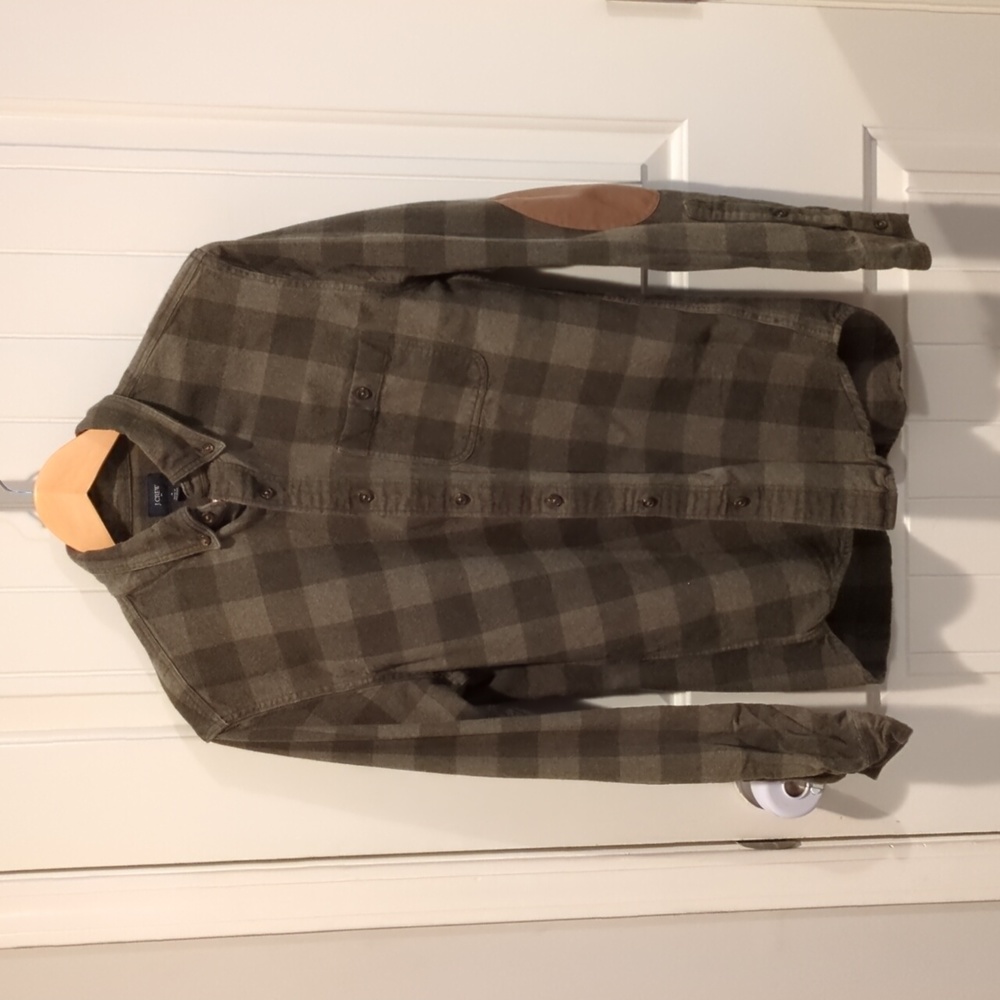 JCrew Men's Casual Shirt Medium GUC